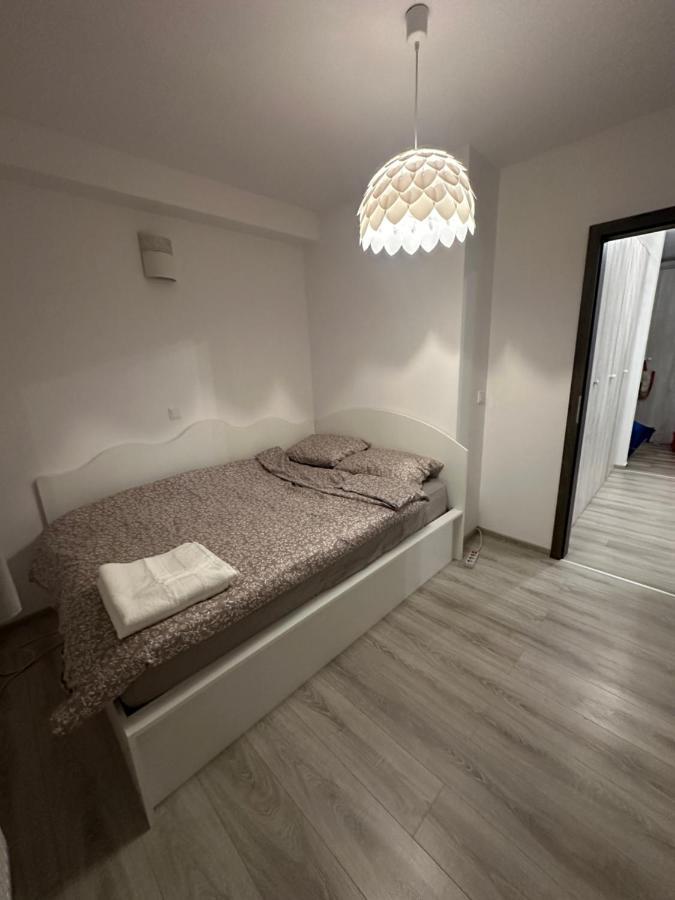 Appartamento Hugo Residance Braşov Esterno foto