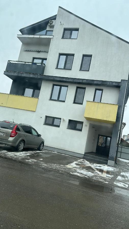 Appartamento Hugo Residance Braşov Esterno foto